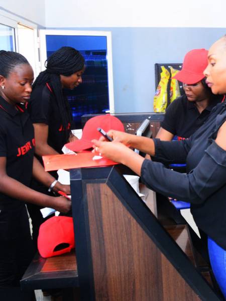 Service client Jenny-Oil